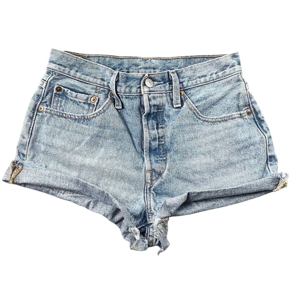 Levi’s 501 Original Denim Cut Off Jean Shorts Light Wash Distressed W27